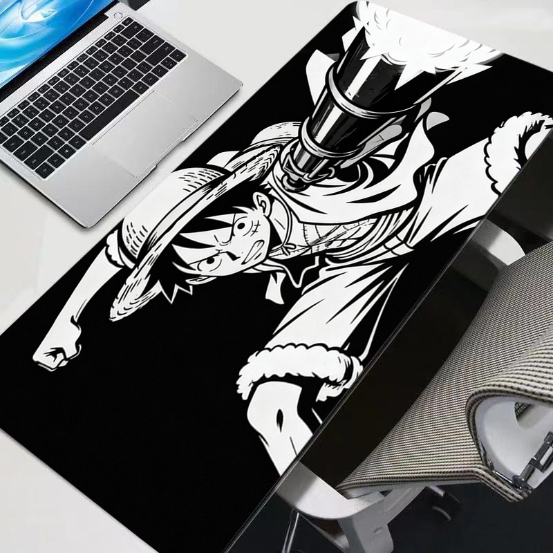 Black and white Mouse Pad One  - Keyboard Gaming Black ulasan dan harga
