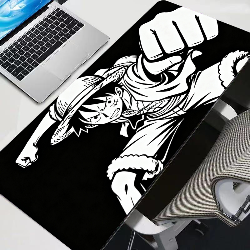 Black and white Mouse Pad One  - Keyboard Gaming Black ulasan dan harga